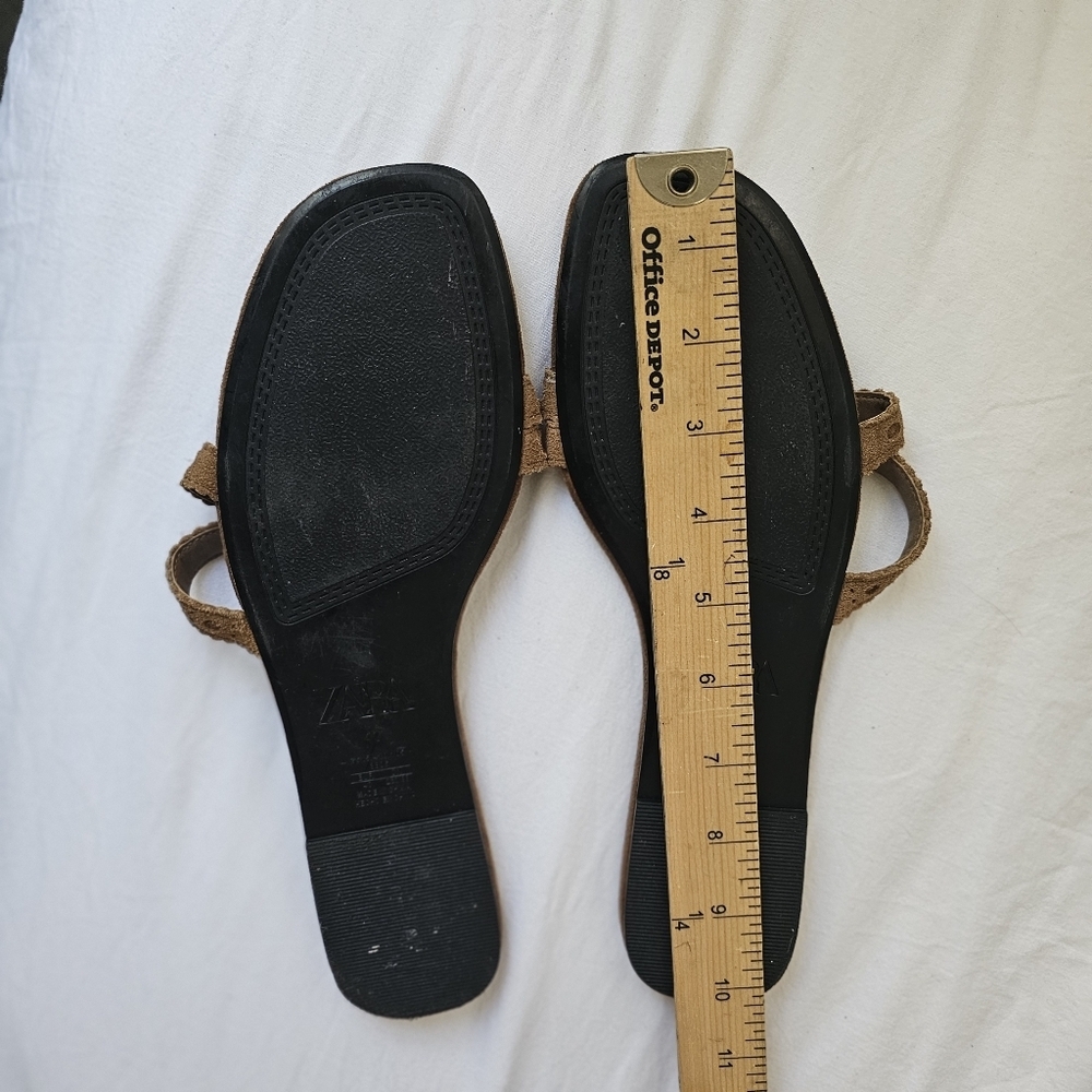 Zara Tan Braided Sandals Slip-On Style USED ONCE . - Picture 5 of 8